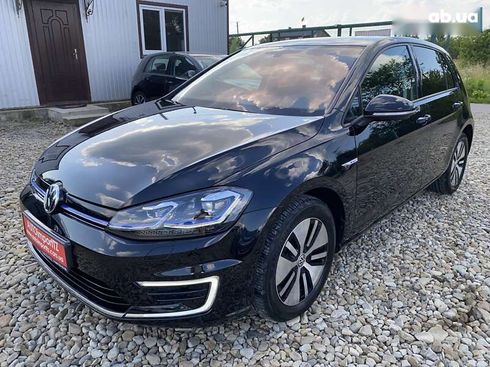 Volkswagen e-Golf 2020 - фото 7