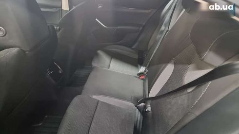 Skoda Octavia 2021 - фото 7