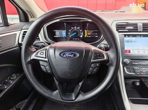 Ford Fusion 2017 - фото 14
