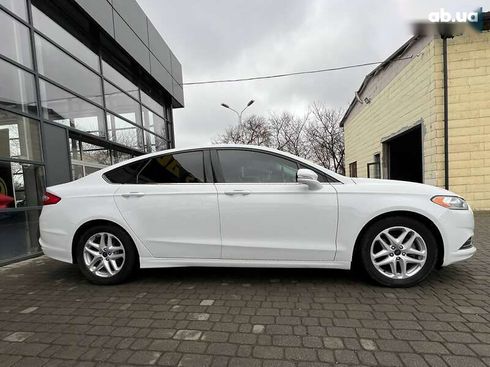 Ford Fusion 2016 - фото 8
