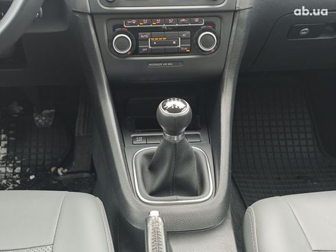 Volkswagen Golf 2012 серый - фото 19
