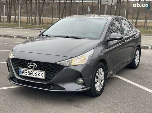 Hyundai Accent 2021 - фото 8