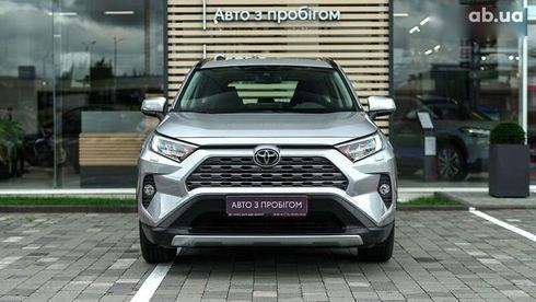 Toyota RAV4 2020 - фото 5