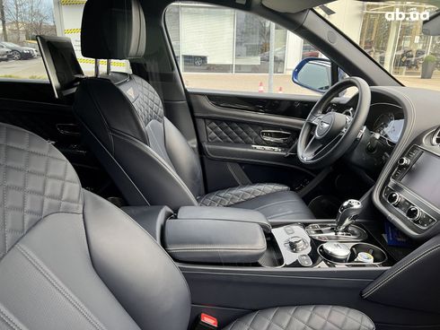 Bentley Bentayga 2020 - фото 32