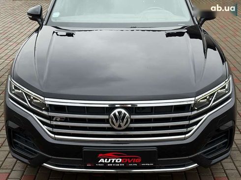 Volkswagen Touareg 2018 - фото 11
