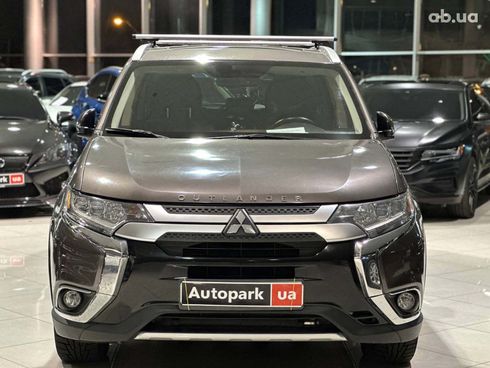 Mitsubishi Outlander 2015 серый - фото 2