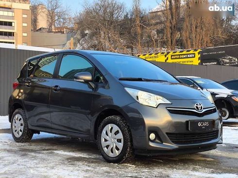 Toyota Verso 2012 - фото 2