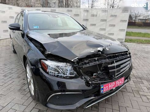 Mercedes-Benz E-Класс 2017 - фото 3