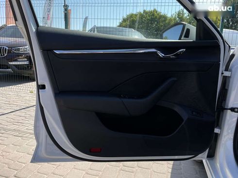 Skoda Octavia 2020 - фото 23