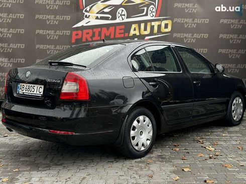 Skoda Octavia 2011 - фото 12