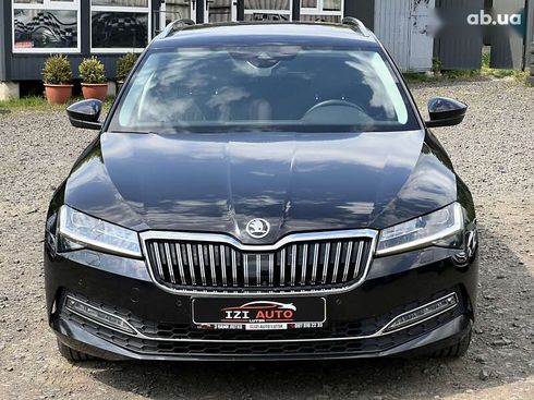 Skoda Superb 2021 - фото 3
