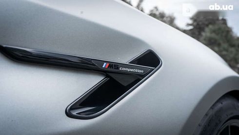 BMW M5 2018 - фото 8