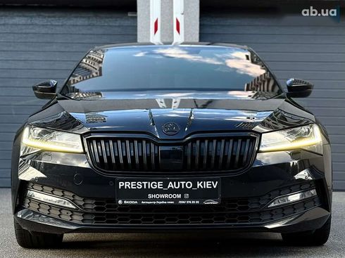 Skoda Superb 2020 - фото 6