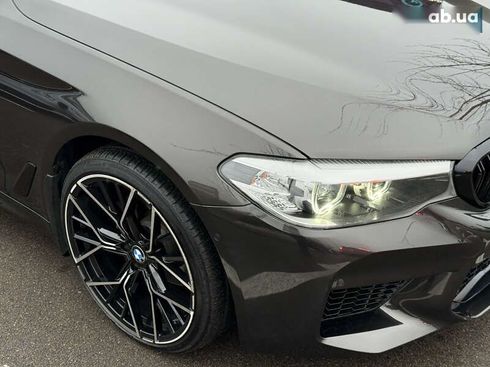 BMW 5 серия 2018 - фото 20