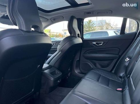 Volvo S60 2019 - фото 15