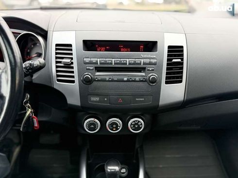 Mitsubishi Outlander 2007 - фото 21