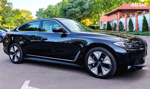 BMW i4 2024 черный - фото 2