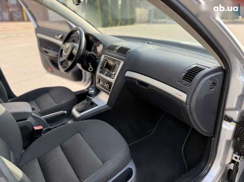 Skoda octavia a5 combi scout 2012 - фото 21