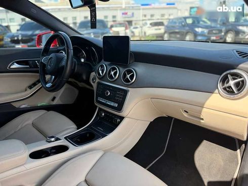Mercedes-Benz CLA-Класс 2018 - фото 24