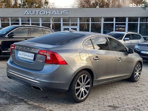 Volvo S60 2016 - фото 6