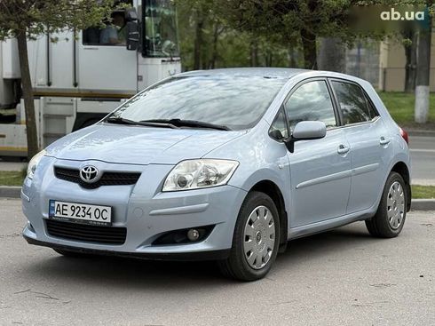 Toyota Auris 2008 - фото 4