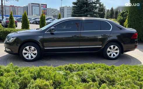 Skoda Superb 2014 - фото 4