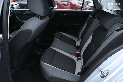 Skoda Fabia 2015 - фото 26
