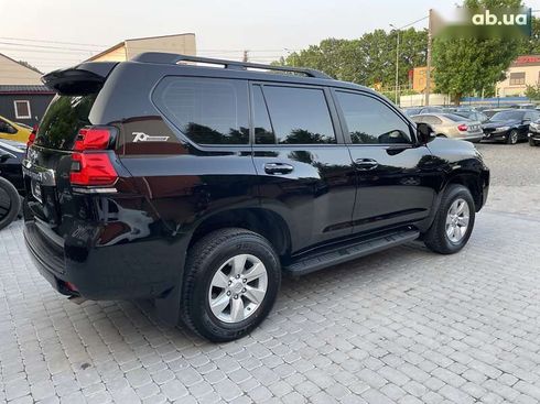 Toyota Land Cruiser Prado 2019 - фото 13