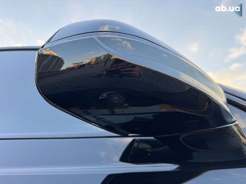 Bentley Bentayga 2021 - фото 12