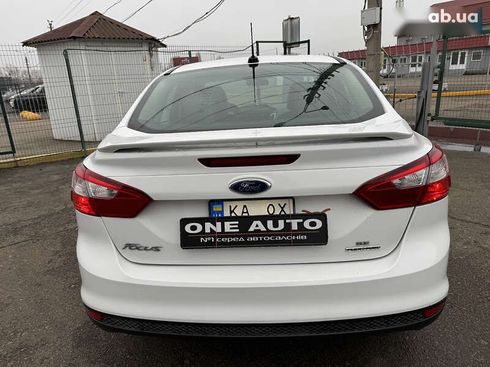 Ford Focus 2013 - фото 8