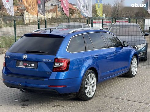 Skoda Octavia 2019 - фото 18