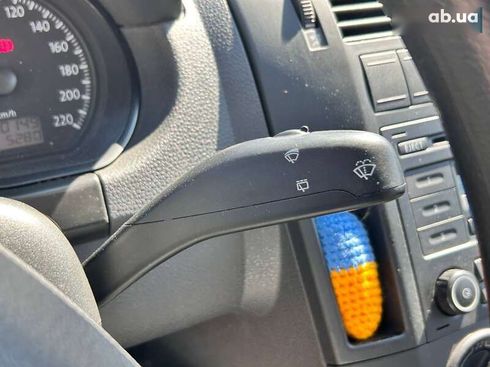 Volkswagen Polo 2008 - фото 19