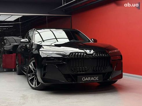 BMW 7 серия 2023 - фото 10