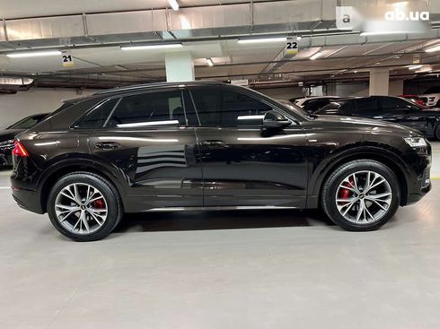 Audi Q8 2023 - фото 15
