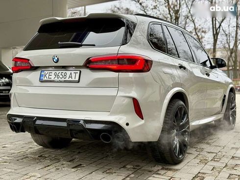 BMW X5 M 2021 - фото 15