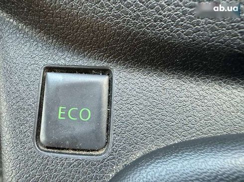 Renault Trafic 2015 - фото 20