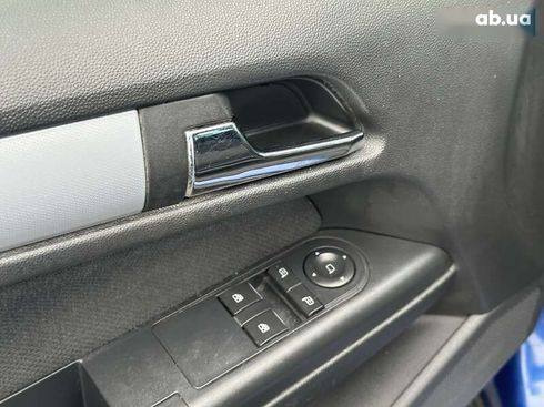 Opel Astra 2006 - фото 16