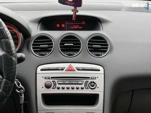 Peugeot 308 2011 - фото 16