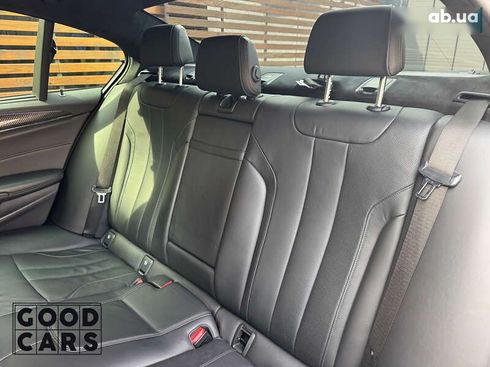 BMW M5 2018 - фото 29