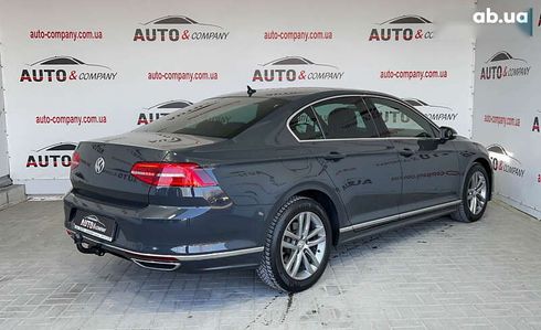 Volkswagen Passat 2018 - фото 3