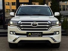 Продаж вживаних Toyota Land Cruiser в Києві - купити на Автобазарі