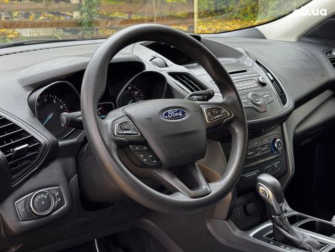 Ford Escape 2017 черный - фото 14