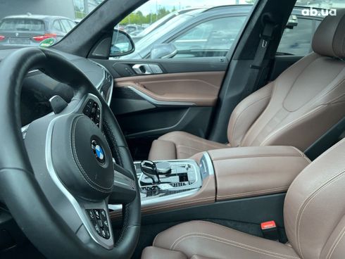 BMW X7 2022 - фото 37