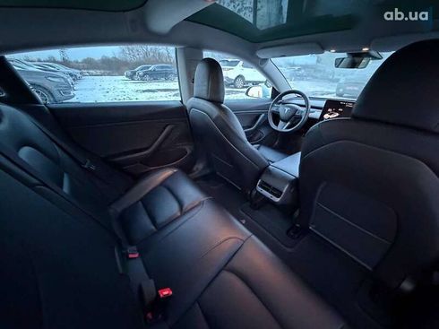Tesla Model 3 2019 - фото 12