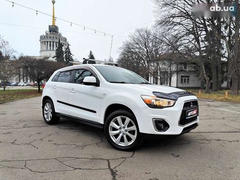 Mitsubishi Outlander 2015 - фото 22