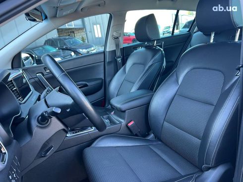 Kia Sportage 2021 черный - фото 19