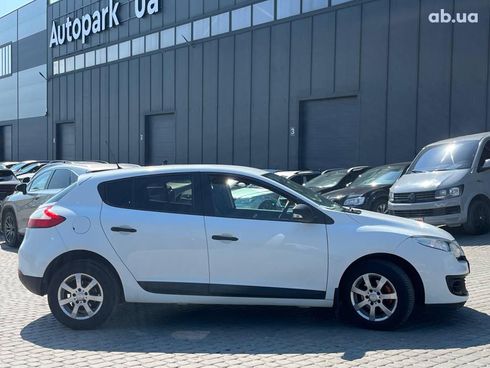 Renault Megane 2013 белый - фото 5