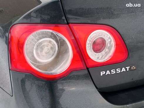Volkswagen Passat 2006 зеленый - фото 10