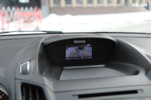 Ford Escape 2016 - фото 15