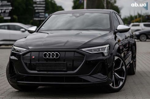 Audi E-Tron 2021 - фото 5